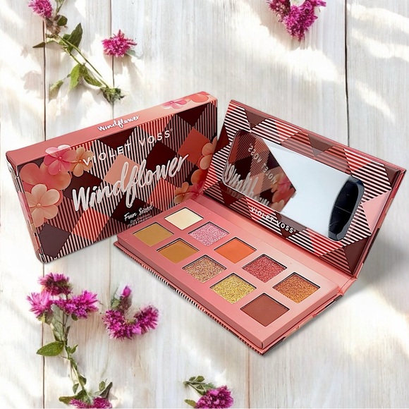 VIOLET VOSS Windflower Fun-Sized 10-pan Palette - Picture 2 of 9